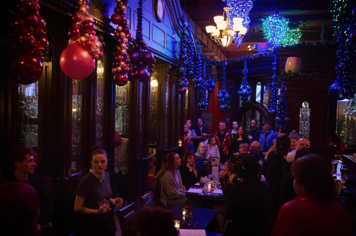 How the Pop-Up Stole—or, Sold—the Holiday Season