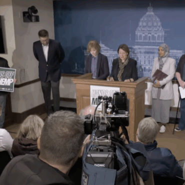 Sen. Amy Klobuchar, Tina Smith Fighting to Reverse Hemp Ban