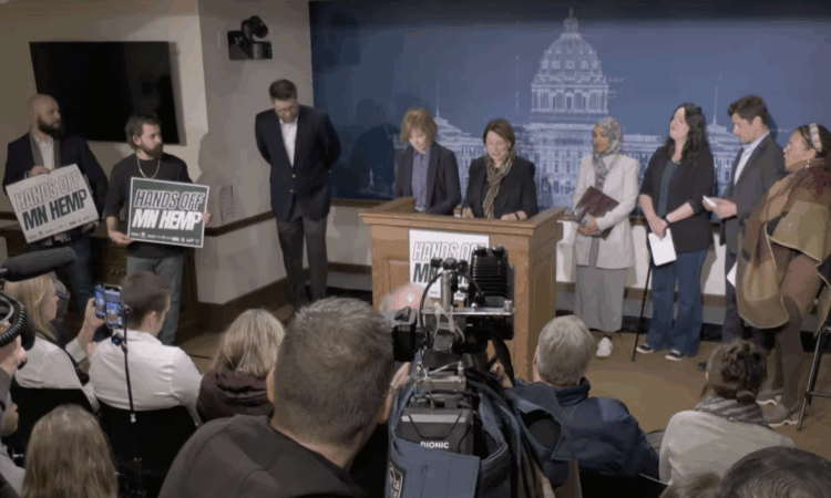 Sen. Amy Klobuchar, Tina Smith Fighting to Reverse Hemp Ban