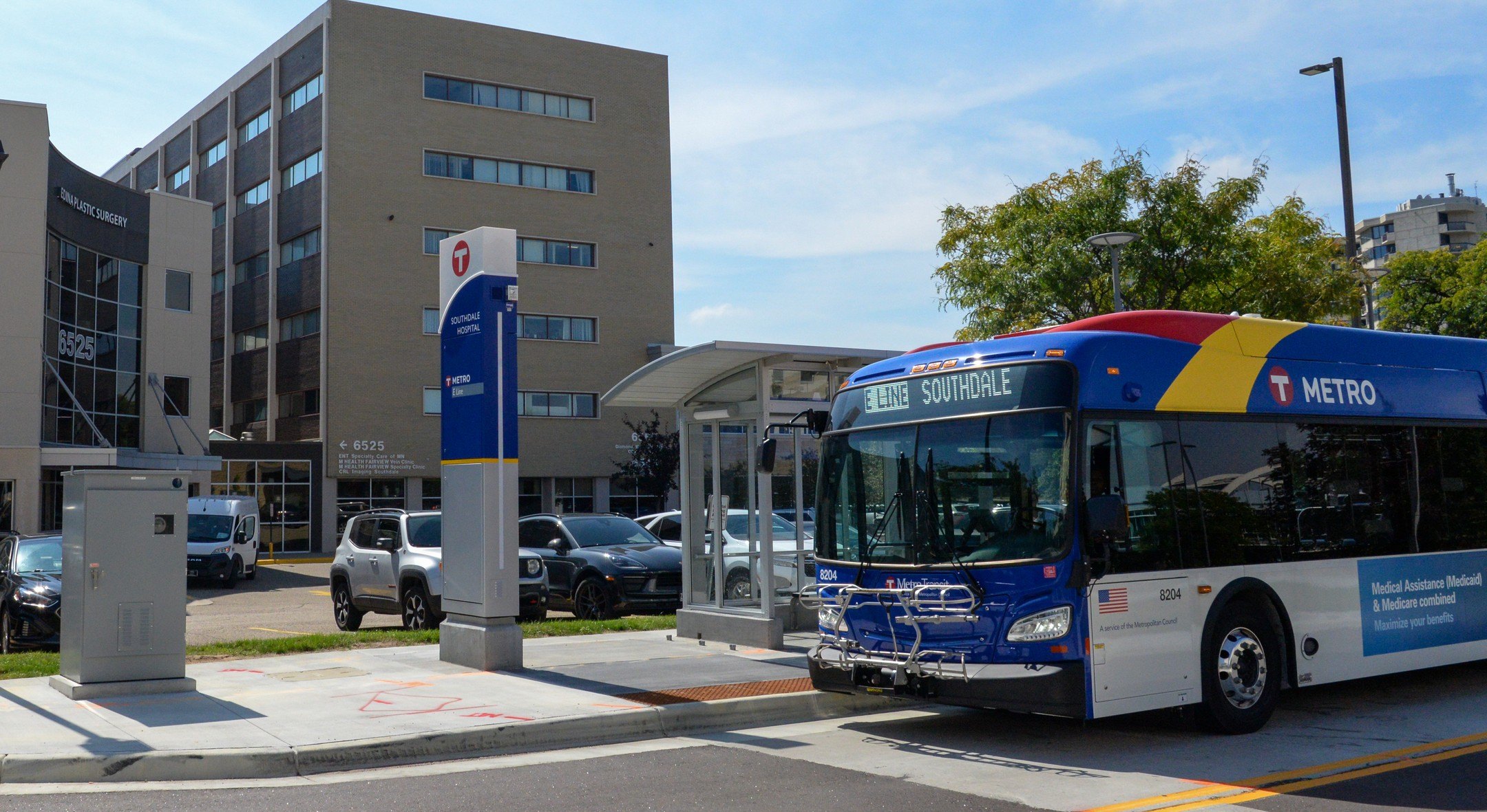 Metro Transit Opens New Bus Line Connecting U of M, Uptown, and Edina