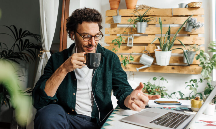 Work Performance Doesn’t Depend on Where Work Is Done