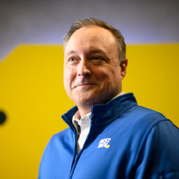 Best Buy Announces New CEO, Jason Bonfig