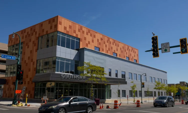 New Minneapolis Clinic Expands Access for Low-income Residents