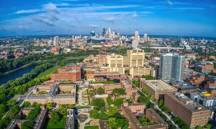 U of M, Fairview, M Physicians Solidify 10-Year Partnership In New Agreements