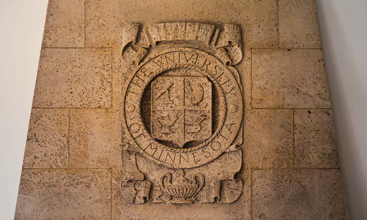 U of M