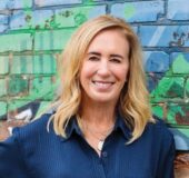 Social Network: Patty Wall